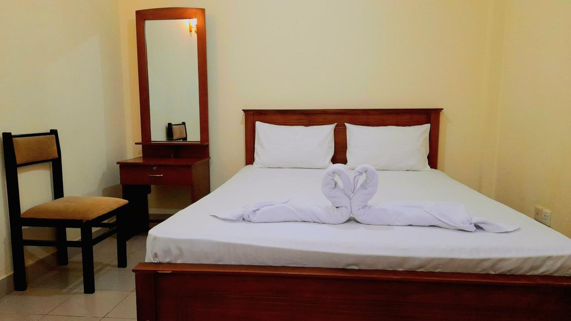 Madara Hotel Хорана Екстериор снимка