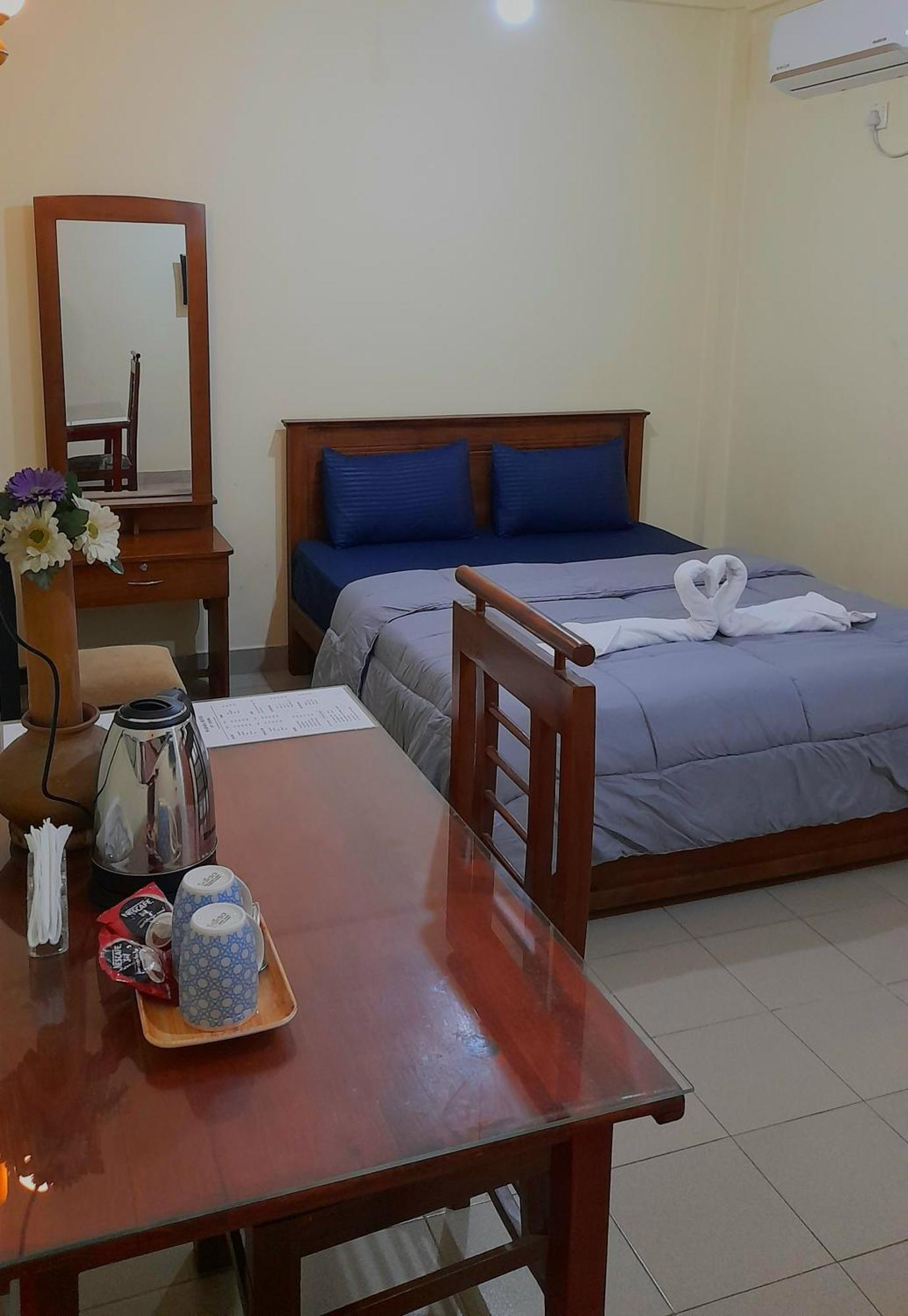 Madara Hotel Хорана Екстериор снимка